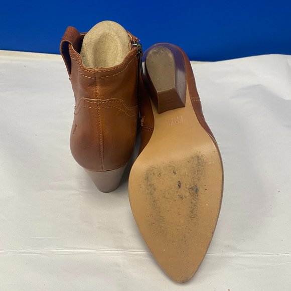 Frye Women's Reina Cognac Leather Western Ankle Bootie, size 6M - Picture 4 of 5
